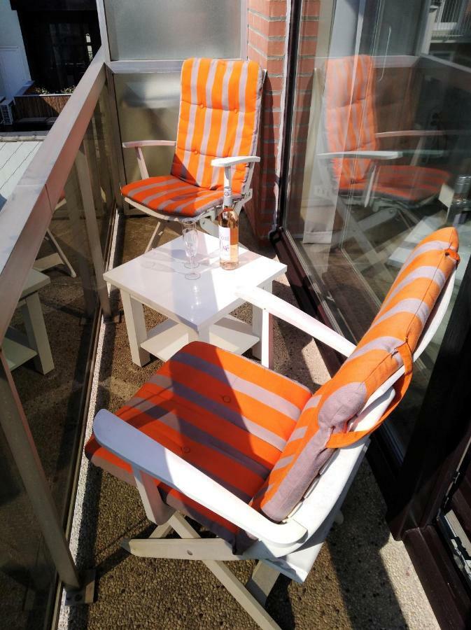 Studio Center Of Ostend W/Parking & South Terrace Apartment Bagian luar foto